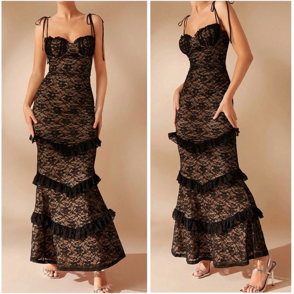 Floral lace Body con fitted Lace up back  Ruffle detail  High Waisted Slight str - Picture 2 of 4